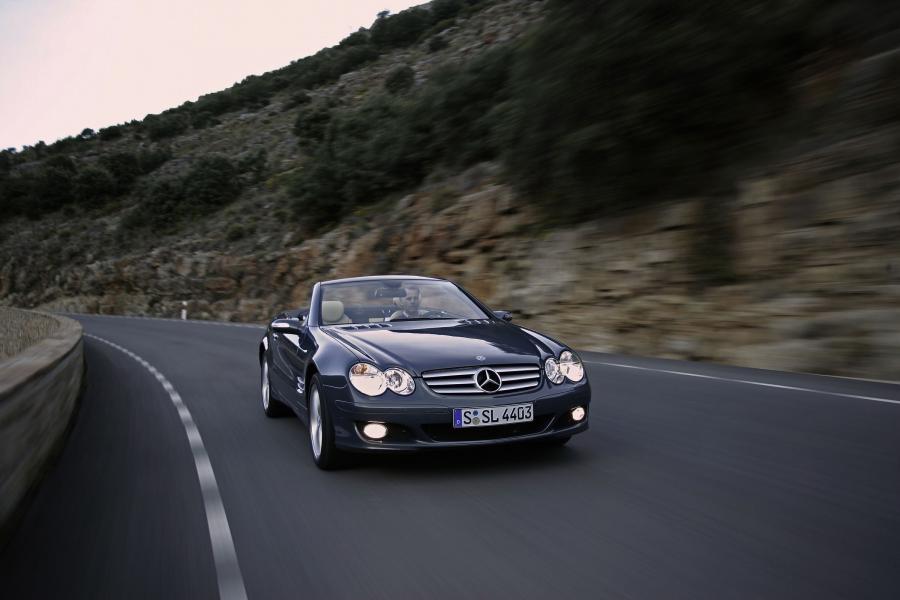  Mercedes-Benz SL-Class 2006 года  (фото 22 из 81)